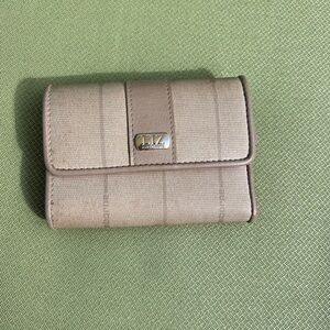 Liz Claiborne Compact Gray Wallet